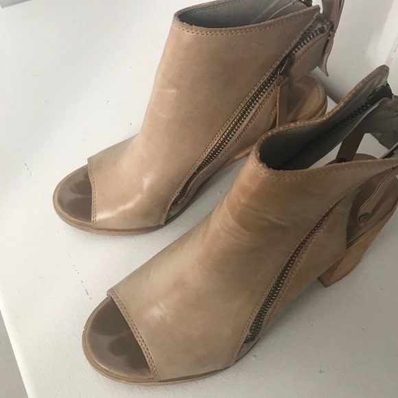Taupe Leather Double Zipper Open Toe Heels - Picture 2 of 8